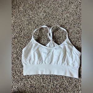 sports bra
